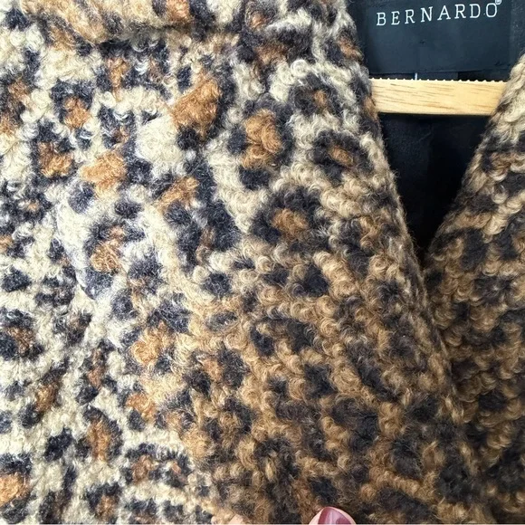 Bernardo Leopard Print Double Breasted Cheetah Coat Jacket Size XS - Picture 5 of 11